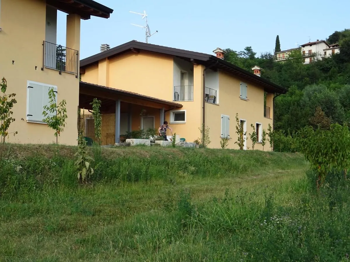 Cascina Legnago Trilocale A 6 Chilometri Da Salo' Daire Villanuova sul clisi