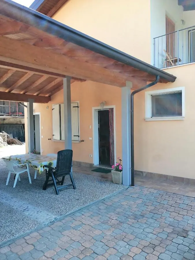 Cascina Legnago Trilocale A 6 Chilometri Da Salo' Daire Villanuova sul clisi İtalya